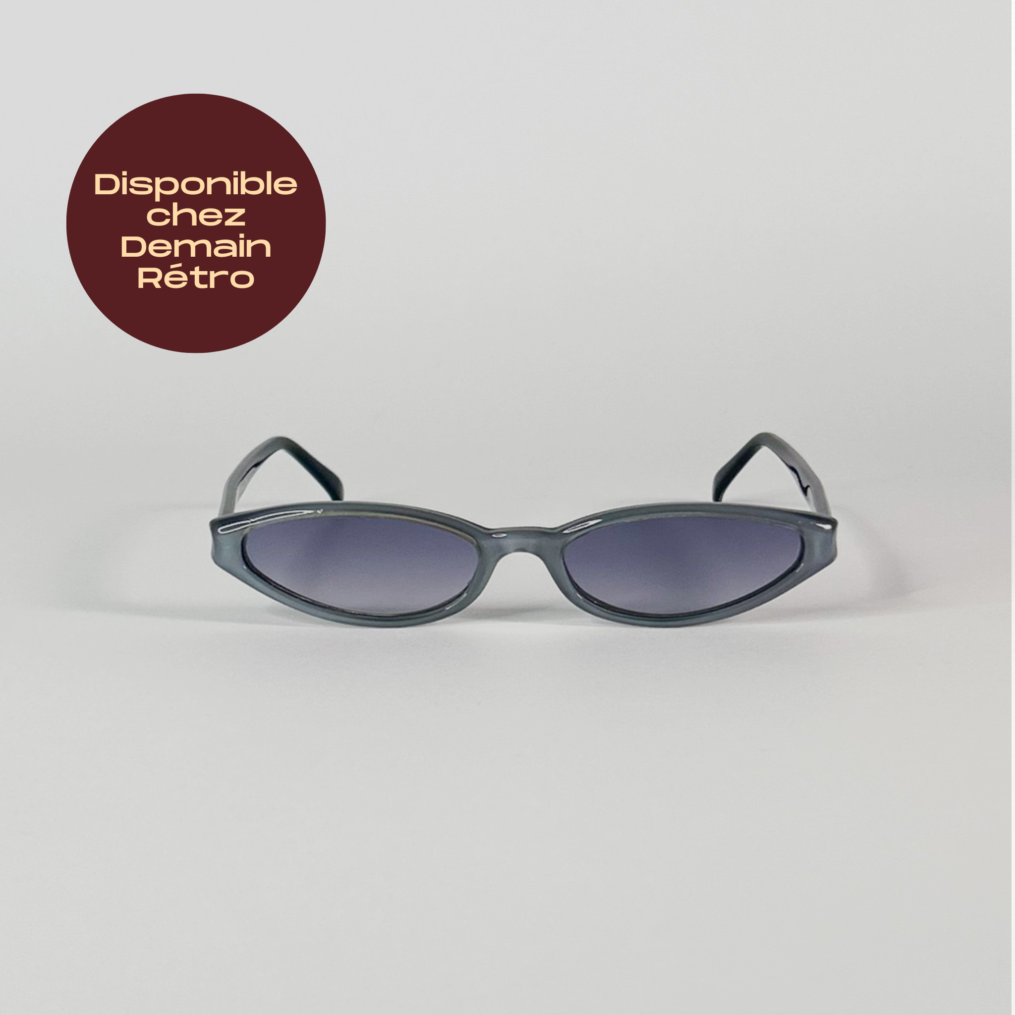 Lunettes de soleil vintage Paragraphe 1519 vues de face, branches pliées