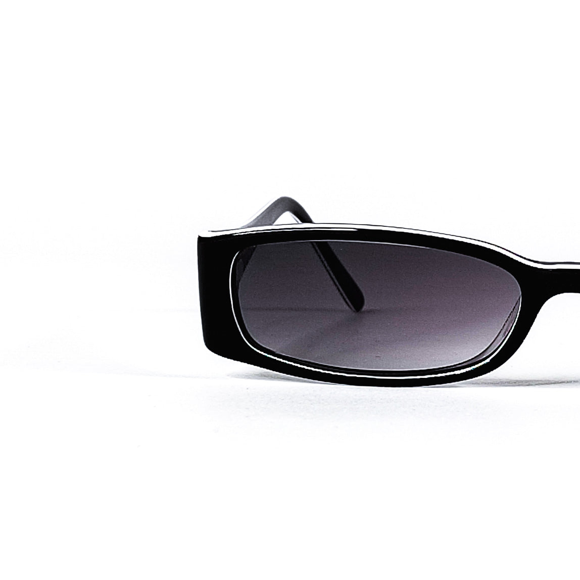 1999s Chanel (black gradient)