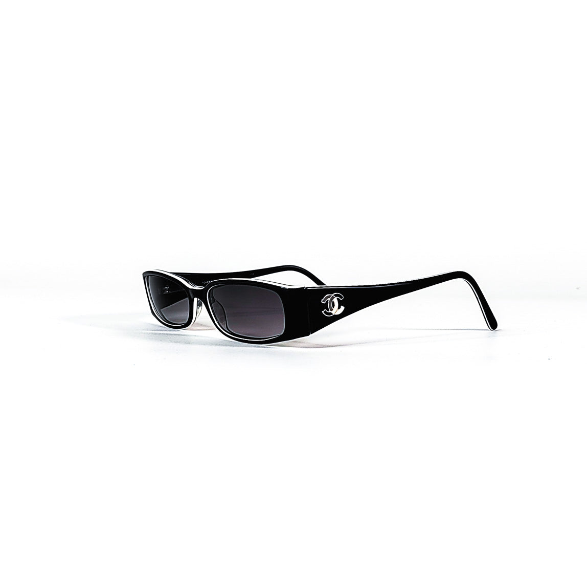 1999s Chanel (black gradient)