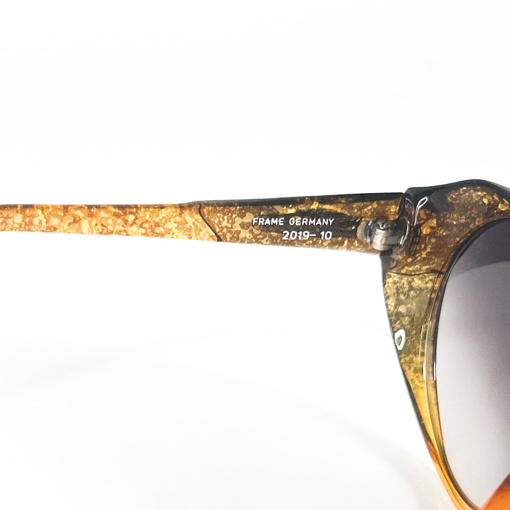 mention Frame Germany sur branche lunettes Dior