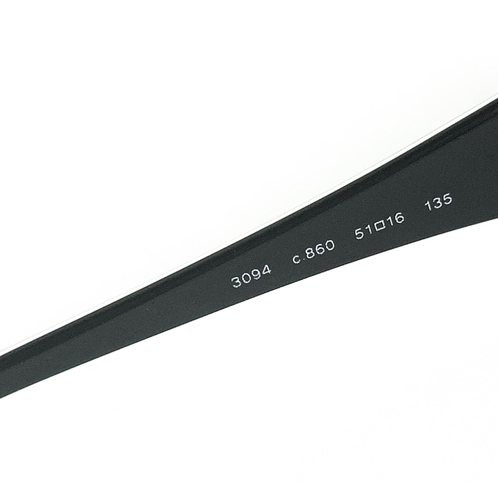 Détail de la branche des lunettes Chanel 3094 avec références : 3094 c.860 51□16 135