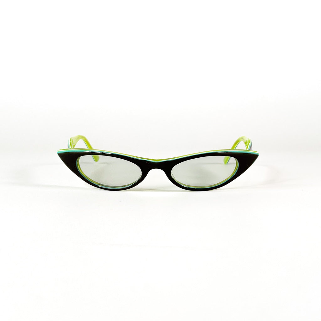 Vue frontale rapprochée des lunettes LOLA 616 Jean Lafont bicolores noir et vert