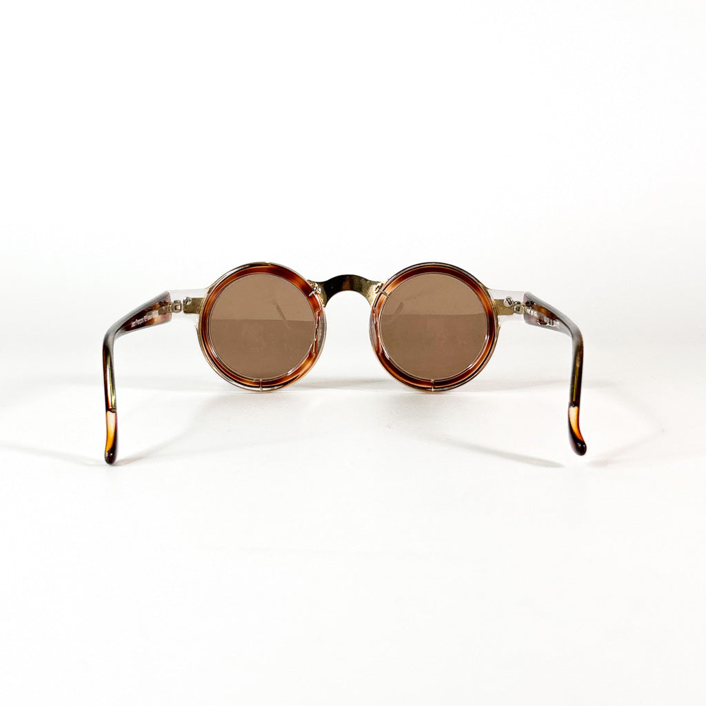 vue-laterale-droite-detail-branche-jean-francois-rey-etnia-barcelona-acetate-ecaille