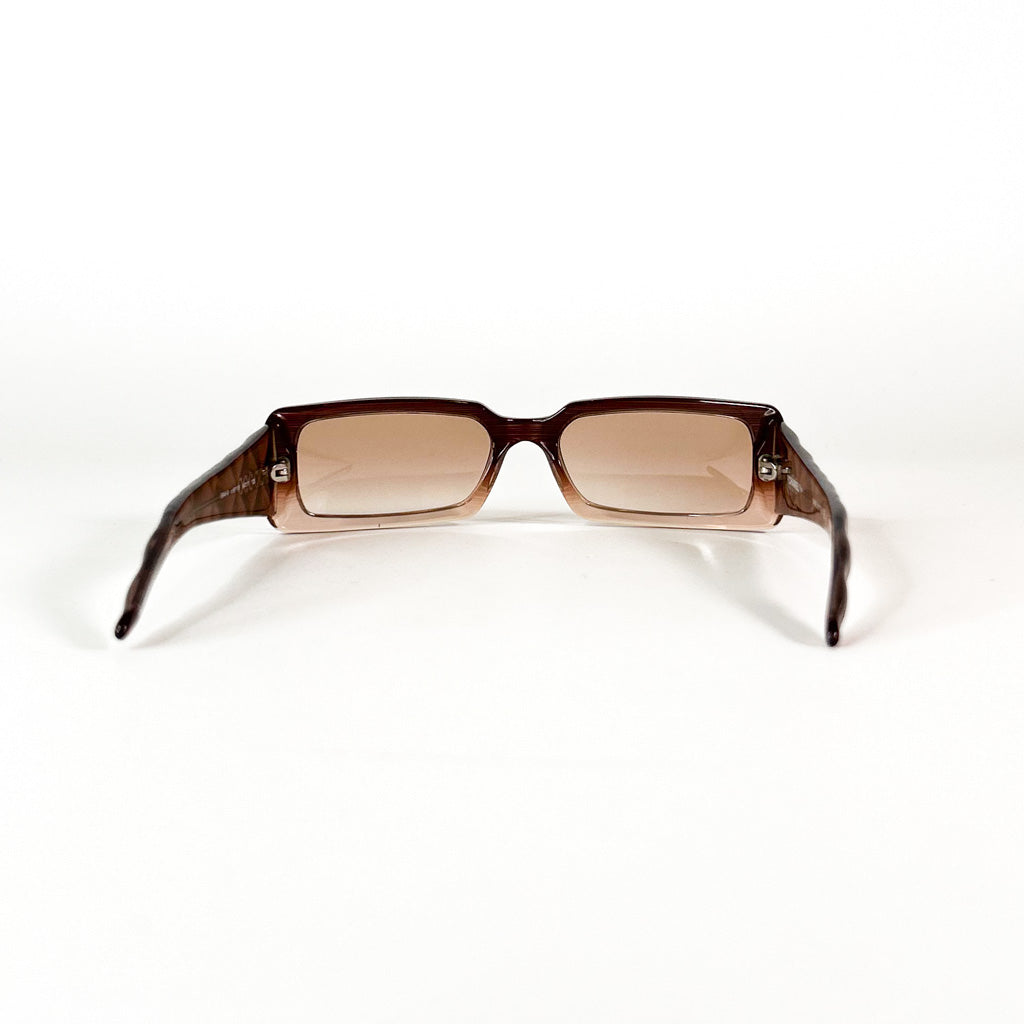 chanel-5046-b-c68718-lunettes-soleil-marron-face.jpg