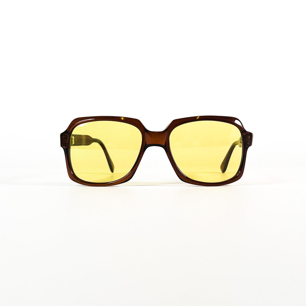 monture vintage carrée avec verres jaunes profil gauche
