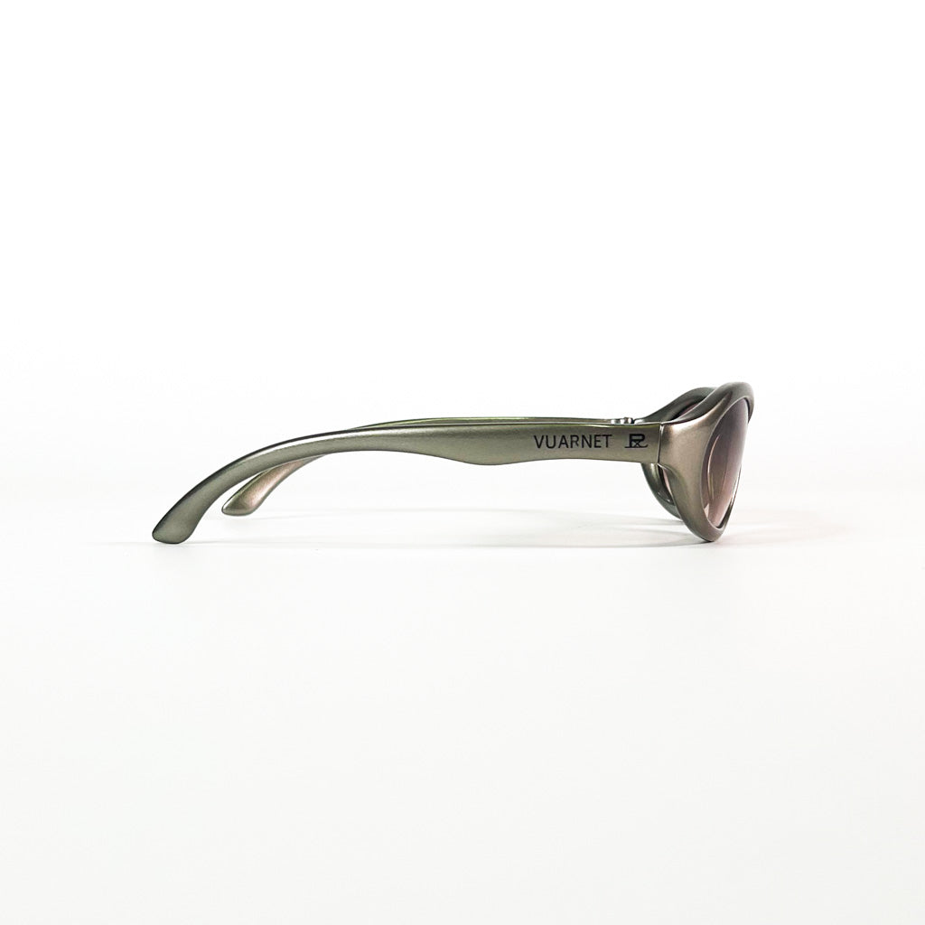 Vue latérale des lunettes Vuarnet - logo Vuarnet apparent
