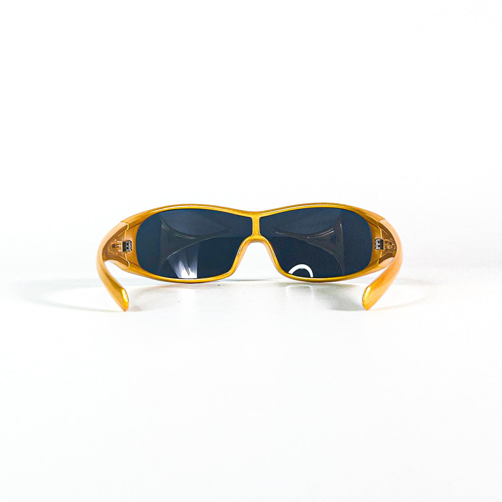 Vue en perspective des lunettes Nouvelle Vague S109 - profil droit et forme enveloppante mise en évidence