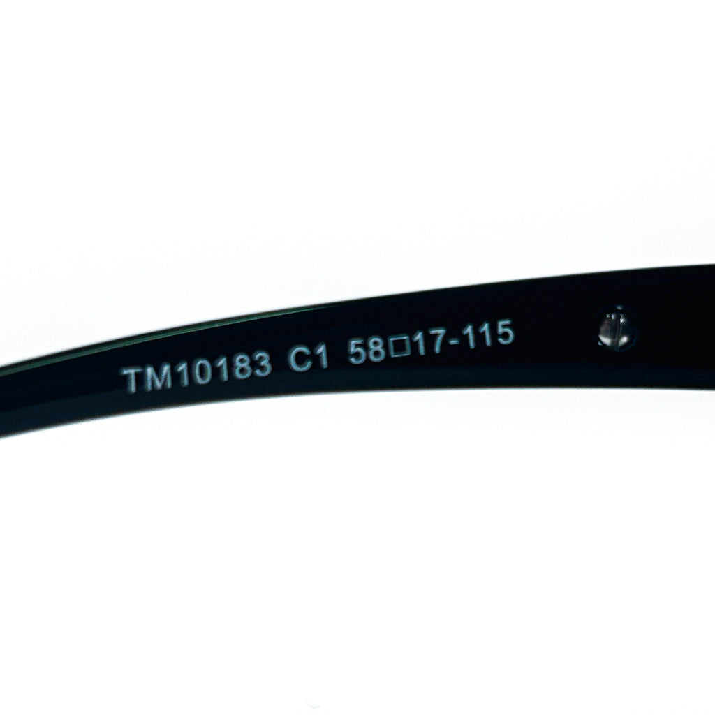 Code modèle TM10183 C1 58□17-115 gravé sur l'intérieur de la branche
