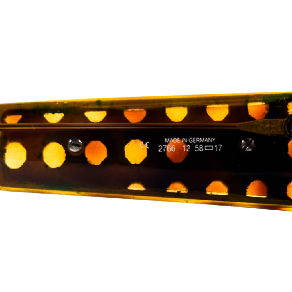 Inscription Christian Dior 2766 Made in Germany, dimensions 58□17 sur branche intérieure
