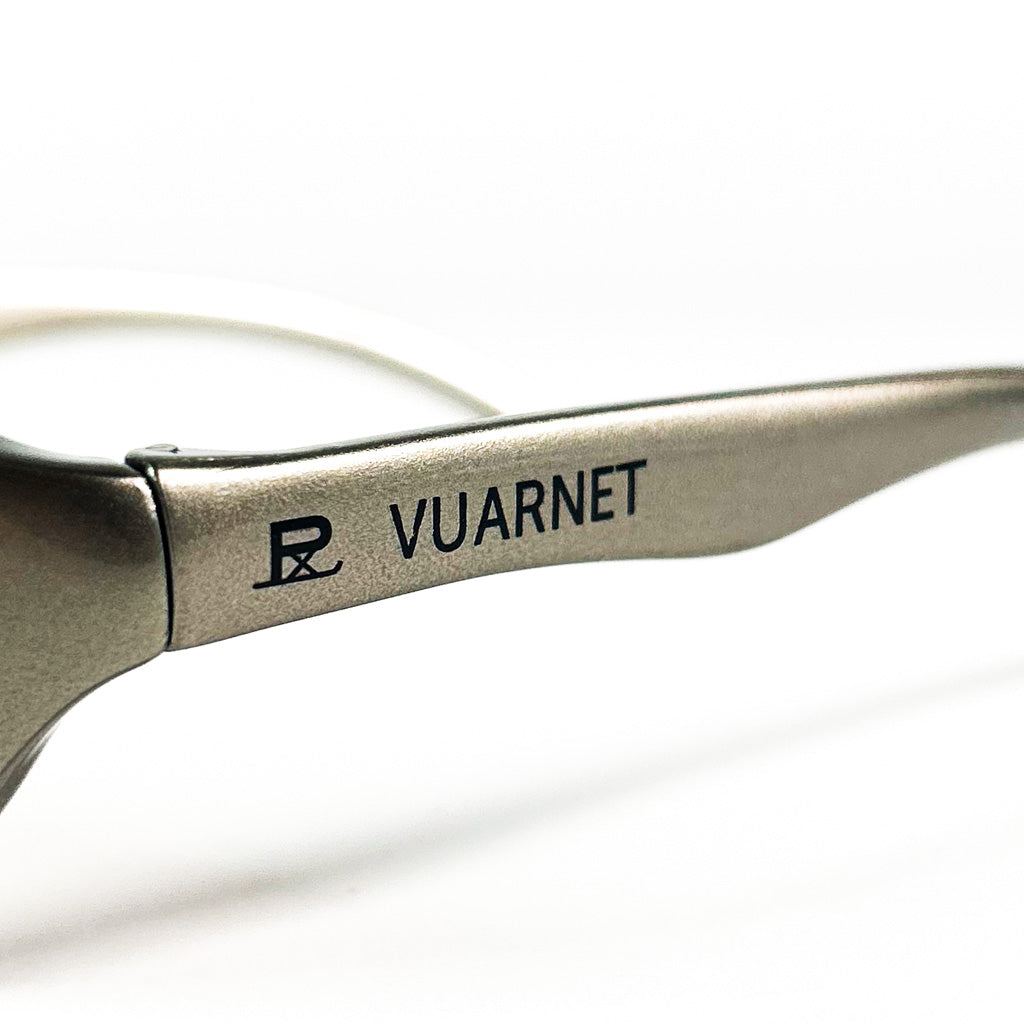 Logo Vuarnet RX sur la branche d’une monture vintage