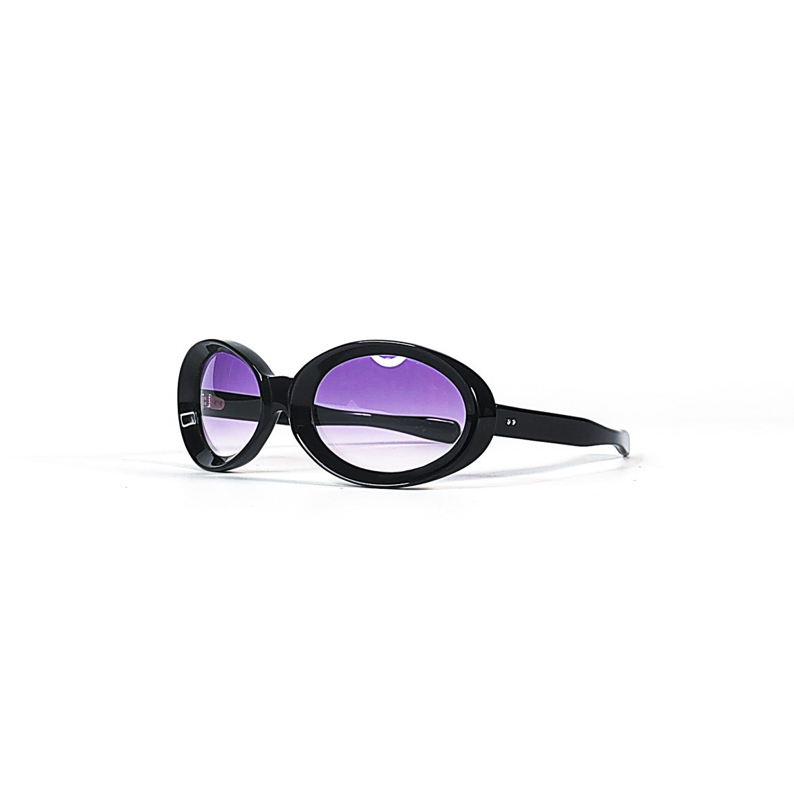 lunettes vintage ovales noires verres violets profil