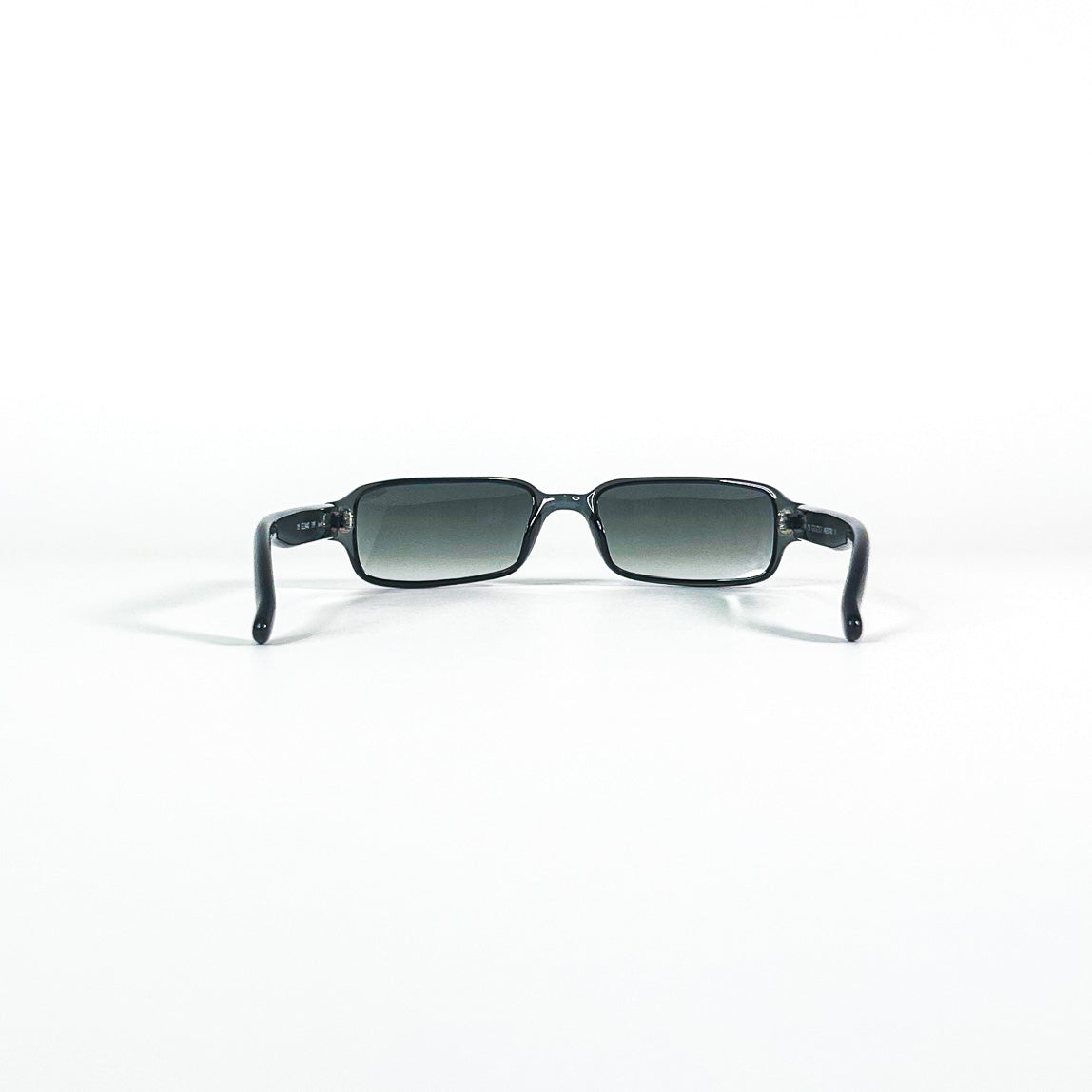 lunettes Gucci GG2440 vue arrière avec branches ouvertes