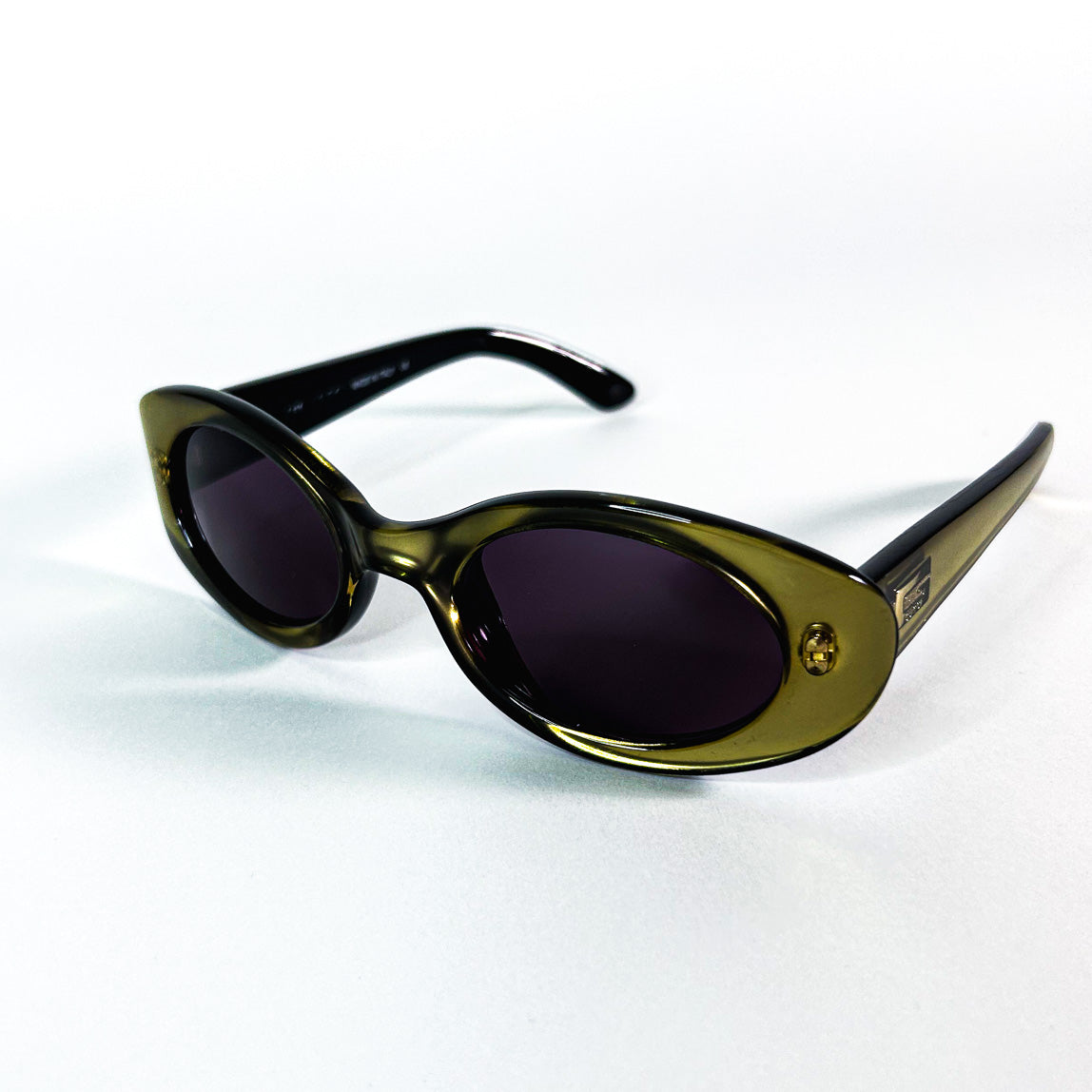 lunettes Gucci GG 2438/S vue en diagonale