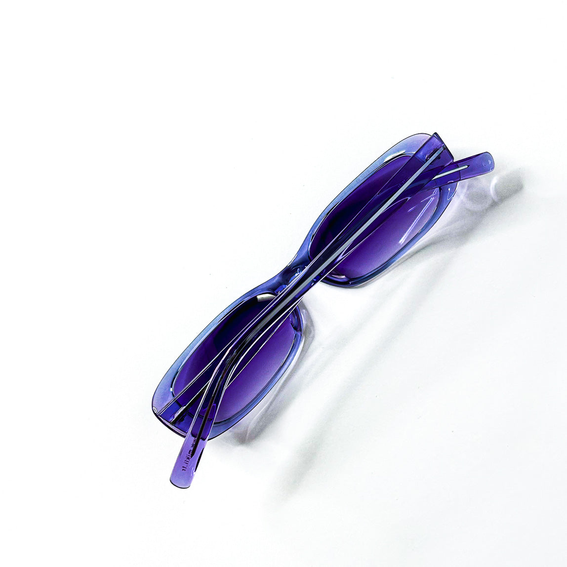 Lunettes Mikli M0228 violettes vue fermée de haut