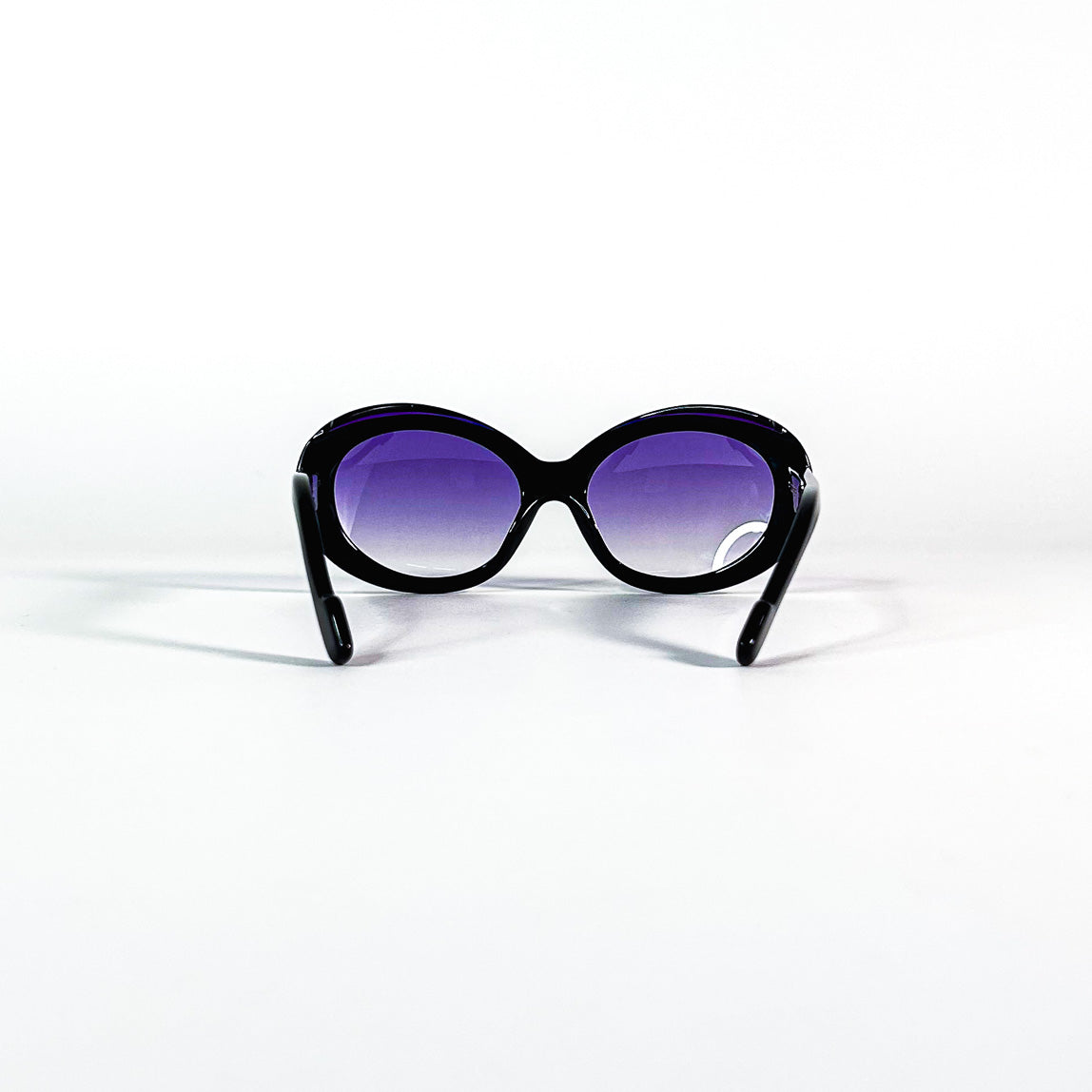 ue frontale des lunettes ovale Courrèges x Mikli CL1305
