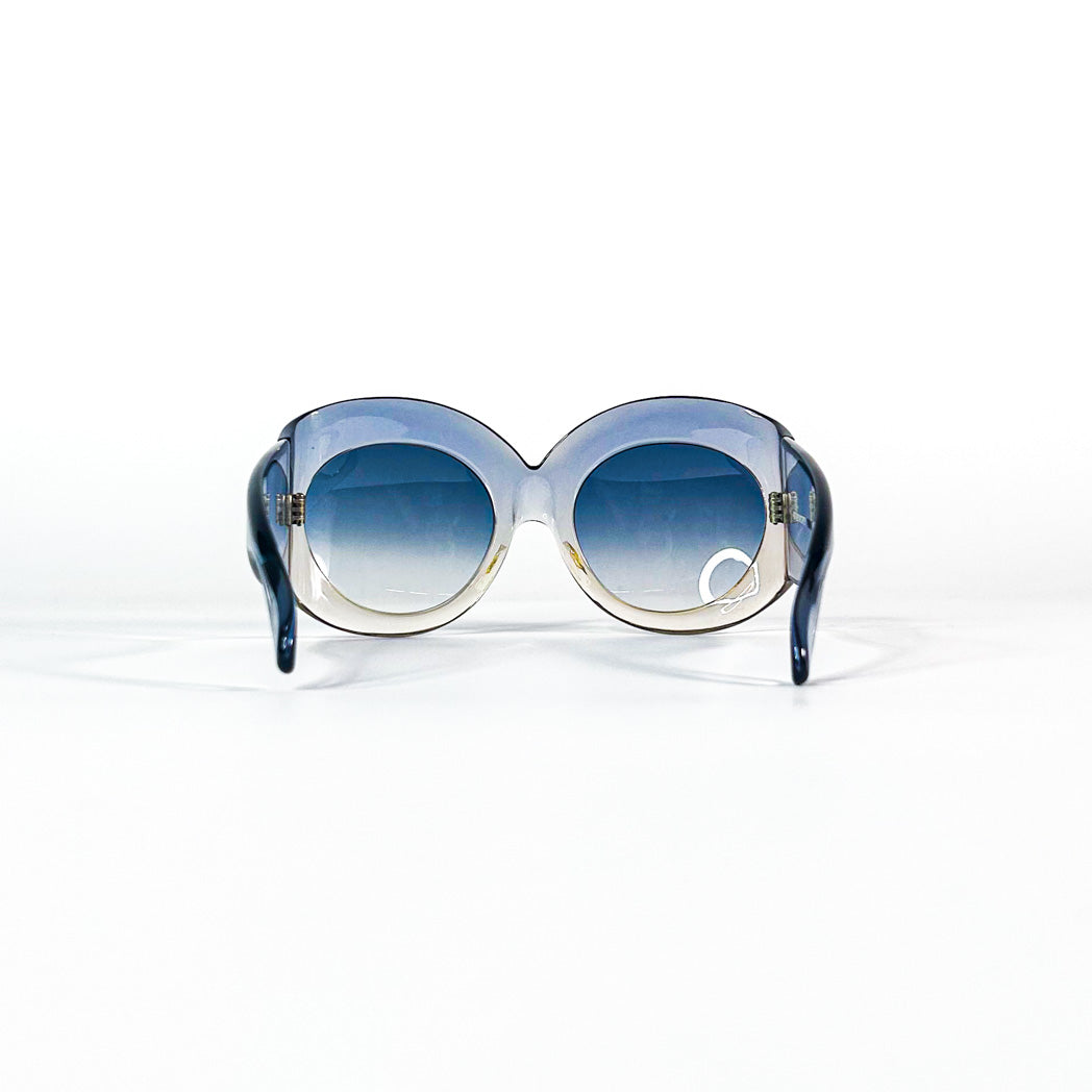 Vue de face lunettes Givenchy rondes oversize bleu dégradé