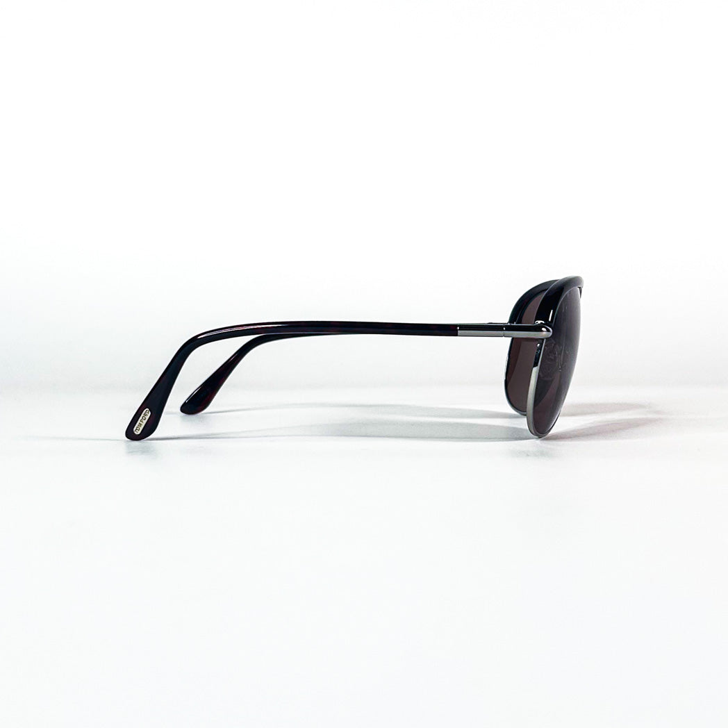Tom Ford Marco TF235, profil monture fine et branches
