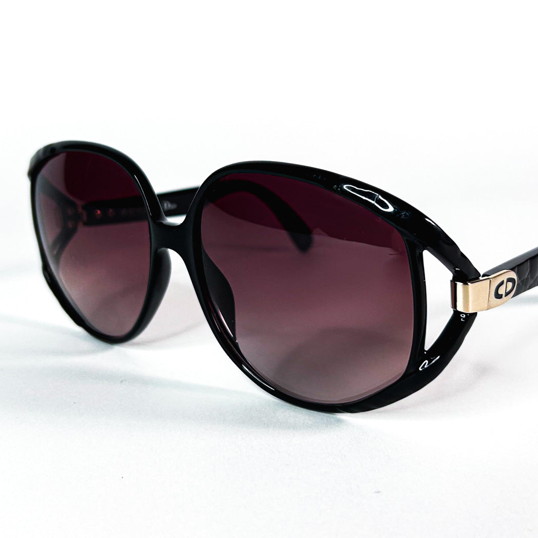 Vue 3/4 lunettes Dior 2320 90 verres bordeaux dégradé