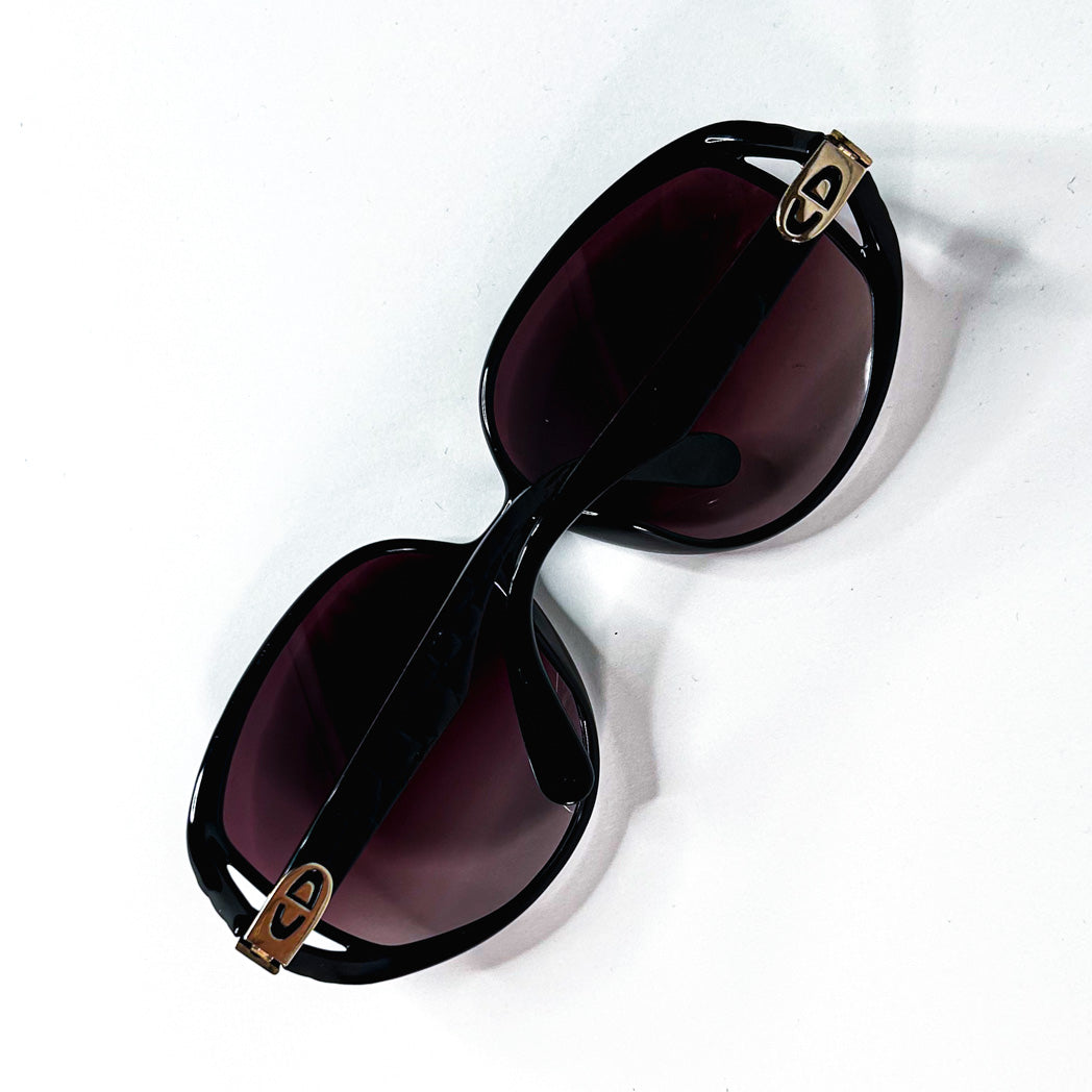 Christian Dior 2320 90 lunettes ovale noire CD sur branche dorée vue dessus