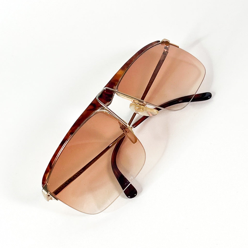 Vue inclinée de dessus des lunettes Luciano Soprani 7810