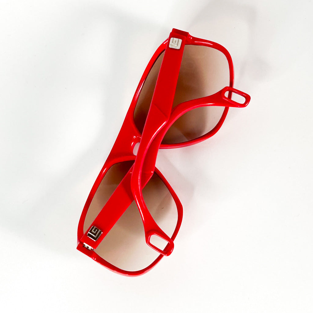 Lunettes Guy Laroche vintage vues de dos – branches rouges ajourées