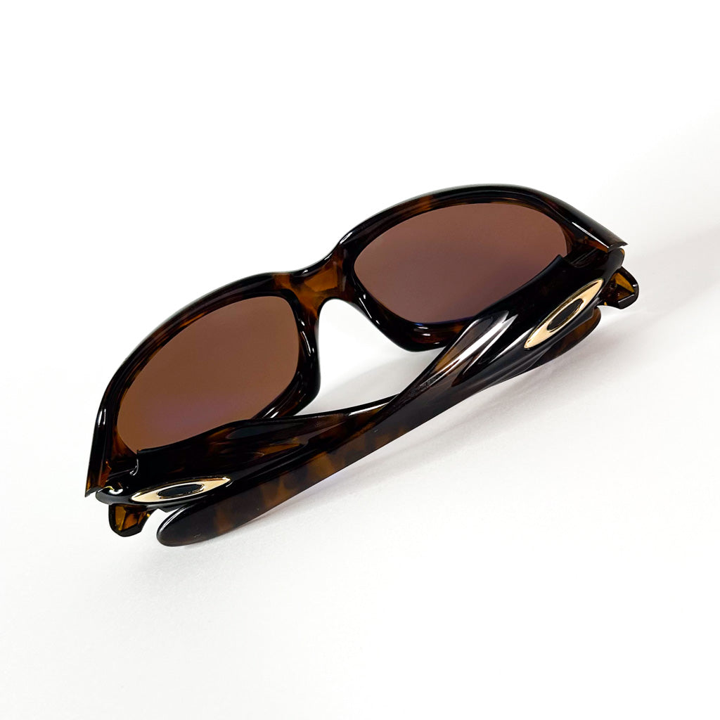 Oakley Vintage Tortoiseshell Sunglasses – 90s Retro Style – Vision