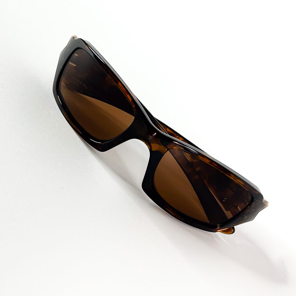 Oakley Vintage Tortoiseshell Rectangular Sunglasses – Vision Janine