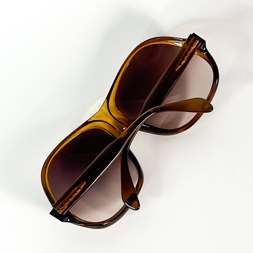 Lunettes vintage Saphira repliées – monture ambrée oversize années 70