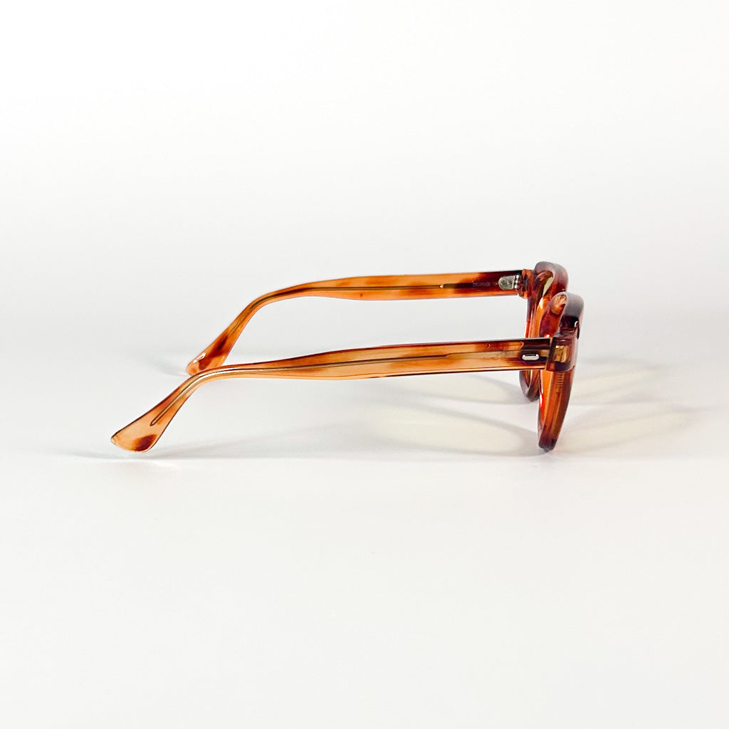 Lunettes rétro ambre – branches épaisses et charnières rivetées