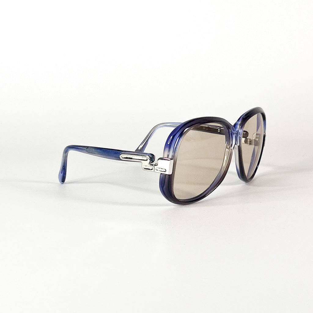 Safilo Tango oversize - vue en diagonale

