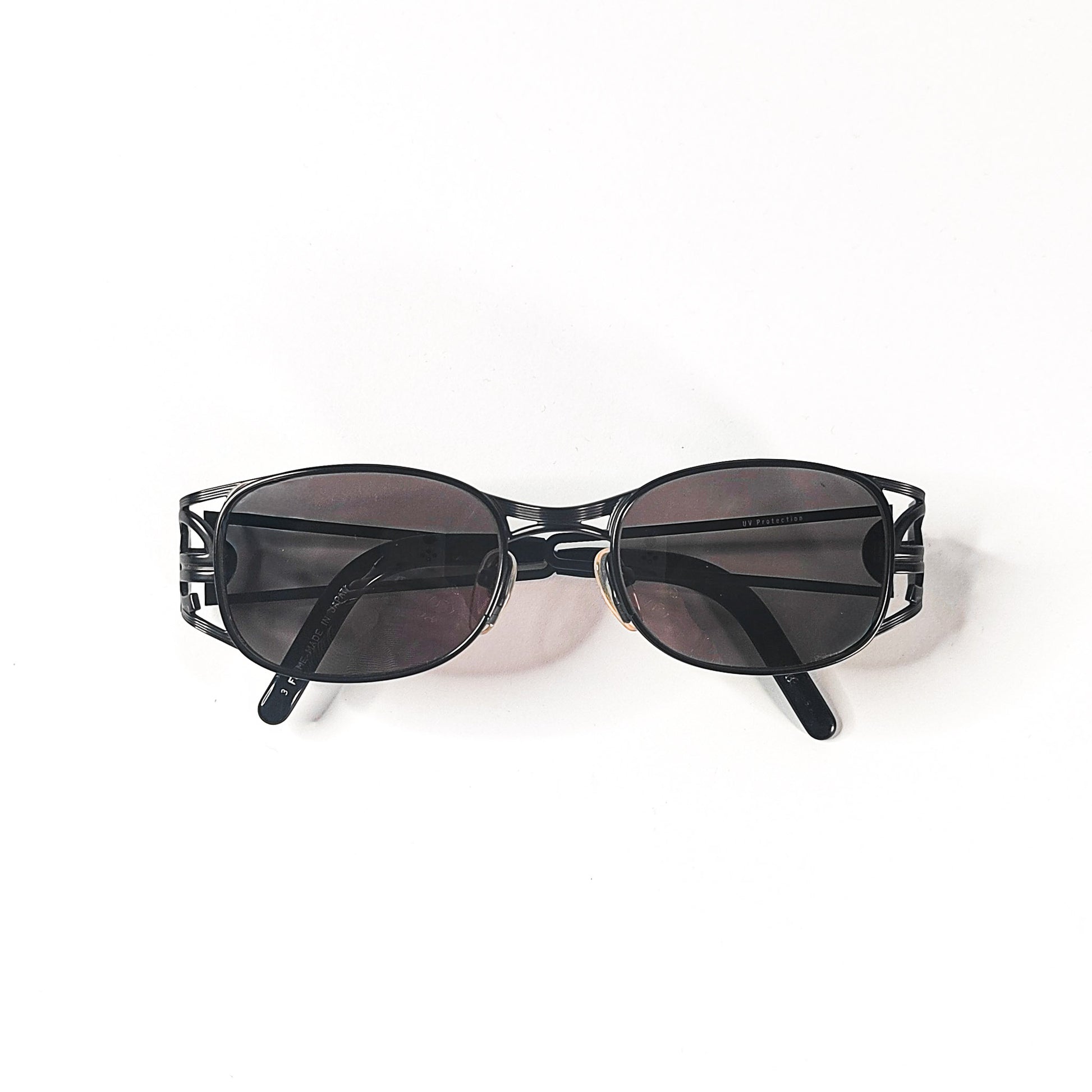 Jean Paul Gaultier 58-5101 vue de dessous, verres gris fumé d'origine UV Protection
