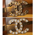 Logo CC aux strass ternis et manquants restauré pierre à pierre — re-strassage de lunettes