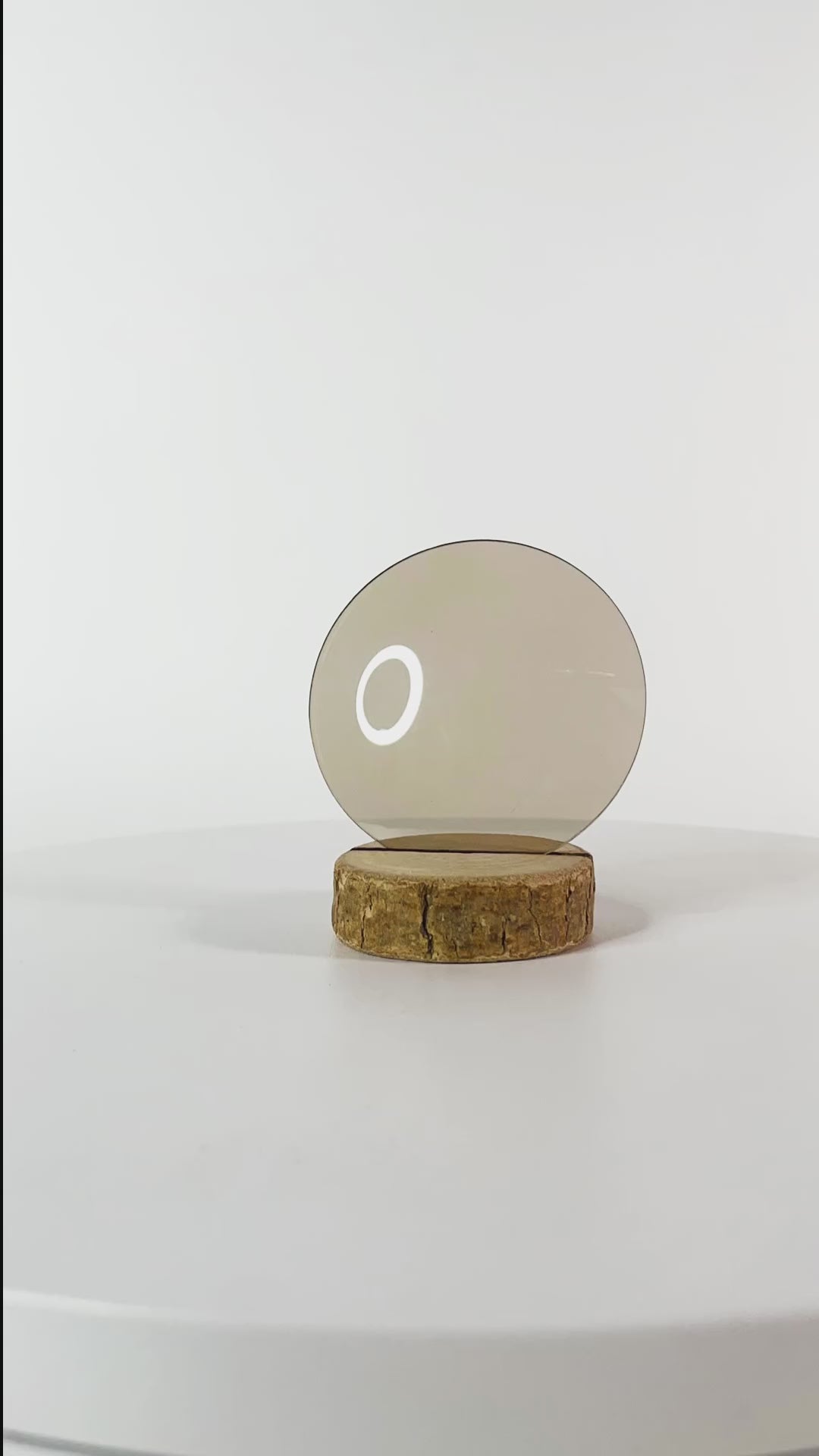 Verre brun clair uni