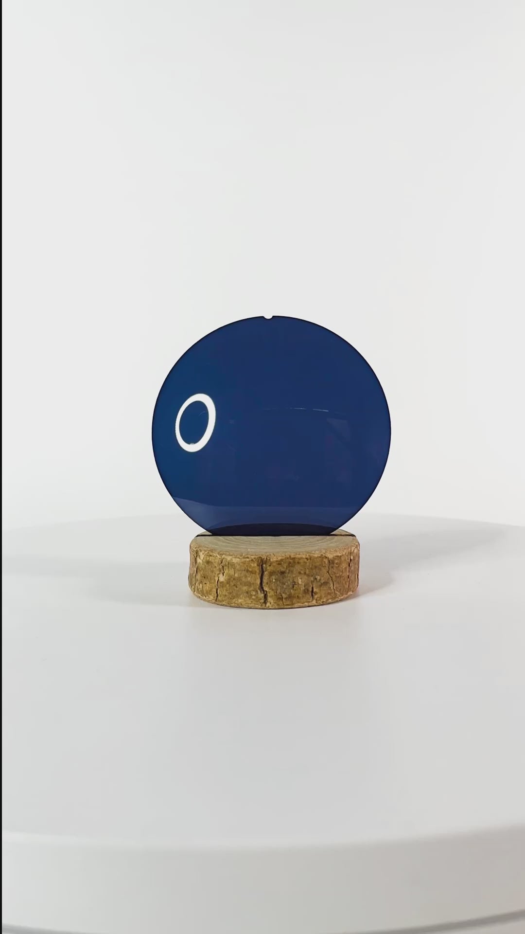 Verre bleu foncé uni